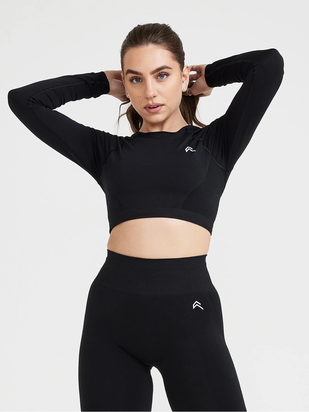 Oner Active Black Long-Sleeve Crop Top